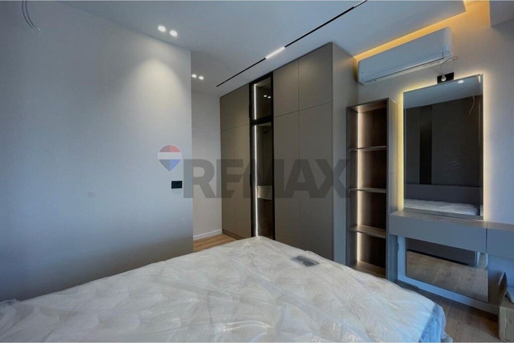 Apartment for sale in Rruga Dritan Hoxha, Tirana, 67 m². Photo 3 of 3