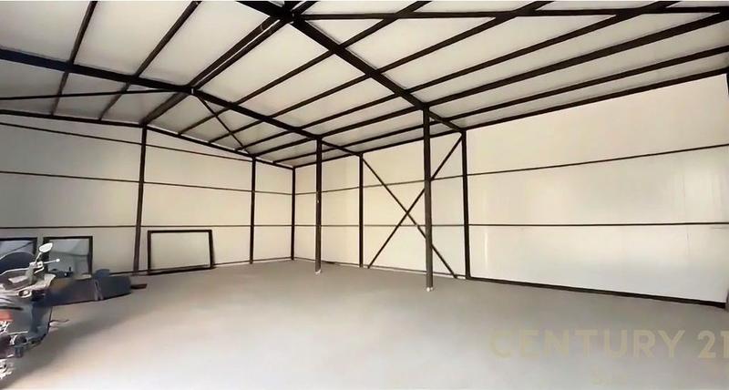 Warehouse for rent in TOP CHANNEL, Tirana, 486 m²