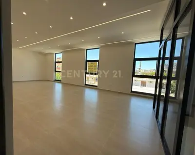 Ufficio in affitto a Tregu Industrial, Durazzo, 180 m². Foto 4 di 5