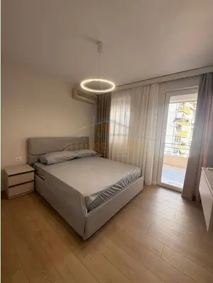 Apartament 1+1 në shitje në Rruga e Barrikadave, Tiranë, 53 m². Foto 5 nga 12