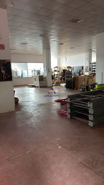 Warehouse for rent in Rinas, Tirana, 500 m². Photo 1 of 5