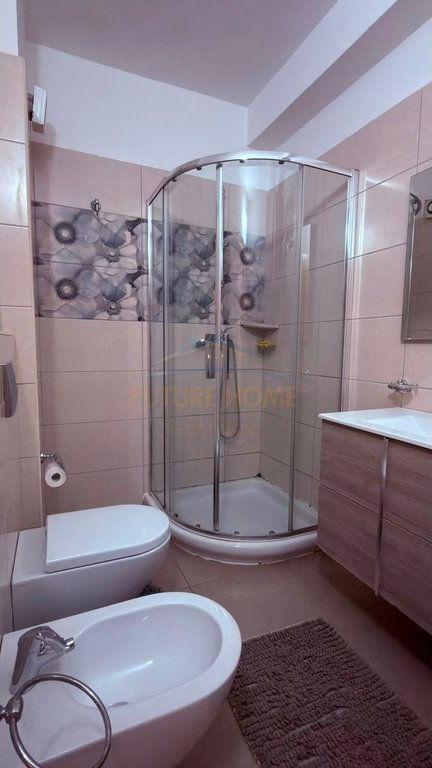 Apartament 1+1 me qera në Rruga Taulantia, Durrës, 70 m². Foto 6 nga 7