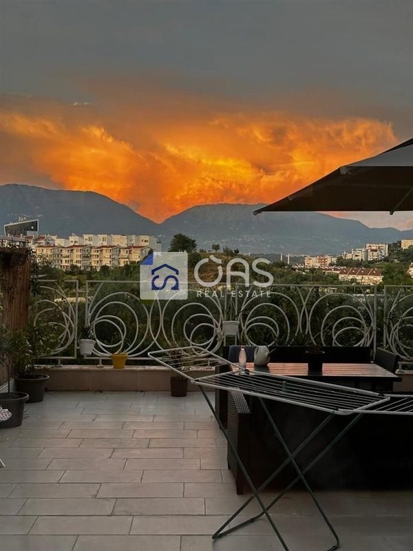 Apartament 3+1 në shitje në Kodra e Diellit, Tiranë, 241 m². Foto 6 nga 6