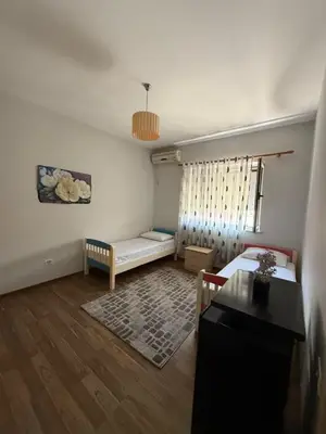 Apartament 2+1 me qera në Don Bosko, Tiranë, 88 m². Foto 4 nga 5