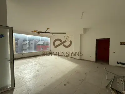 Ambient biznesi në shitje në Liqeni i Thatë, Tiranë, 83 m². Foto 1 nga 4