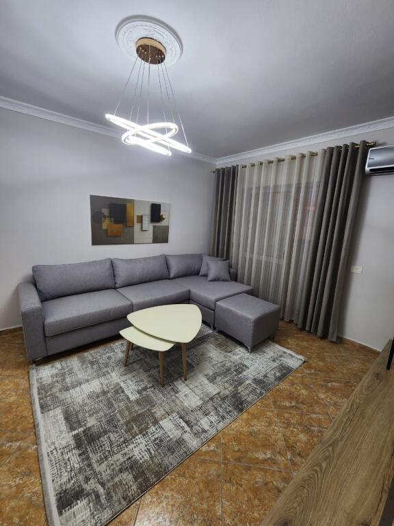 Apartament 2+1 në shitje në Lagja 13, Durrës, 90 m². Foto 4 nga 12
