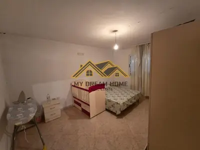 Apartament 2+1 në shitje në Stacioni i Trenit, Durrës, 83 m². Foto 8 nga 12