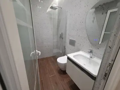 Apartament 1+1 në shitje në Pazari i Ri, Tiranë, 51 m². Foto 9 nga 10