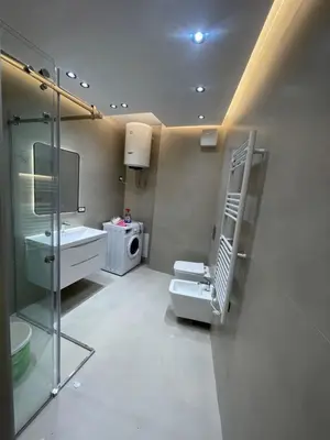 Apartament 1+1 me qera në Rruga Dervish Hima, Tiranë, 67 m². Foto 5 nga 6