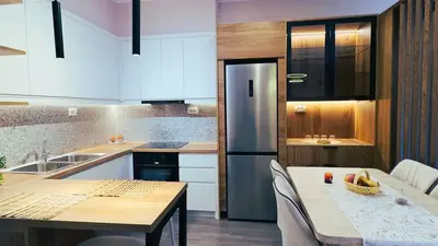Apartament 2+1 me qera në Liqeni i Tiranës, Tiranë, 105 m². Foto 2 nga 4