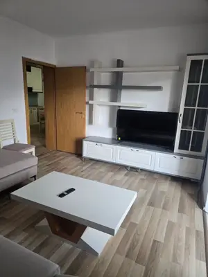 Apartament 1+1 me qera në Rruga e Elbasanit, Tiranë, 64 m². Foto 3 nga 10