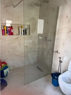 Apartament 2+1 me qera në Blloku, Tiranë, 90 m². Foto 5 nga 5