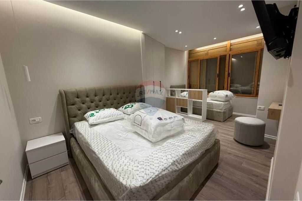 Apartament në shitje në Komuna e Parisit, Tiranë, 74 m². Foto 3 nga 3