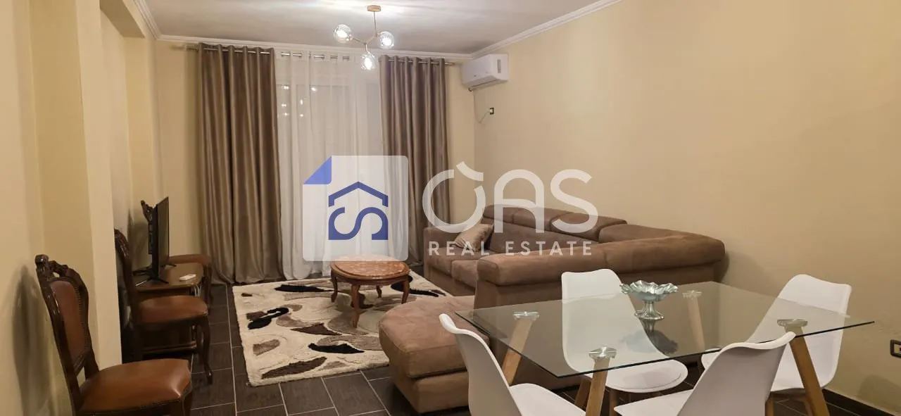 Apartament 2+1 me qera në Yzberisht, Tiranë, 120 m². Foto 1 nga 5