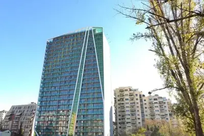 Zyrë me qera në Rruga Qemal Stafa, Tiranë, 397 m². Foto 3 nga 3