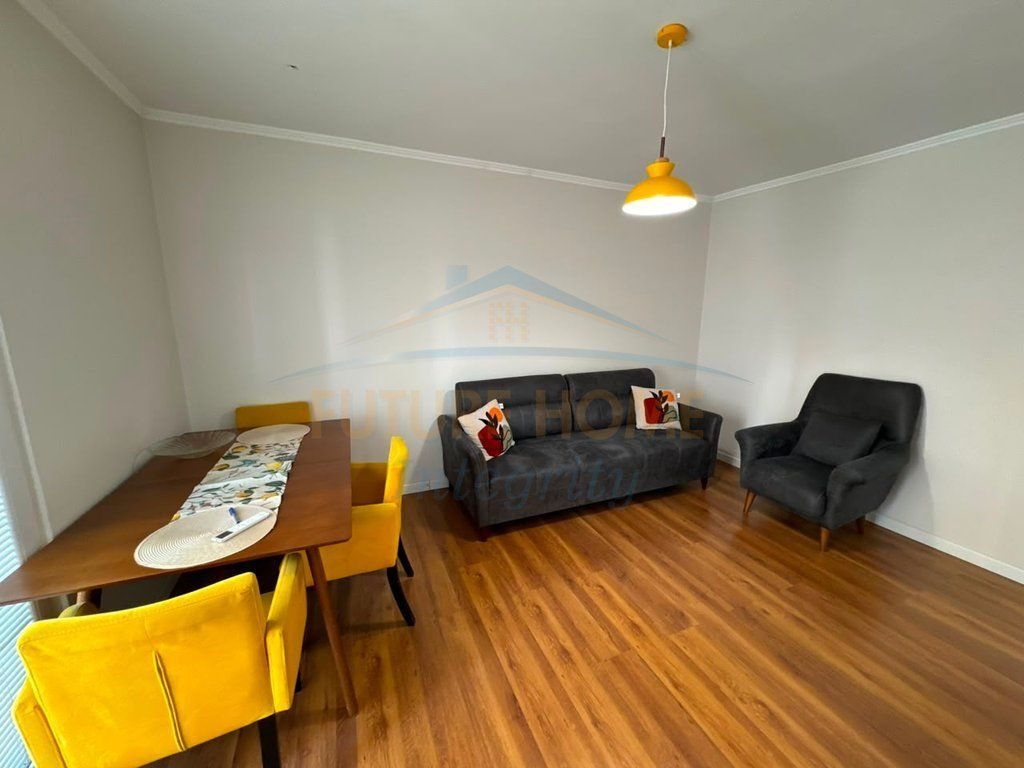 Apartament 1+1 në shitje në Tiranë, 64 m². Foto 1 nga 8