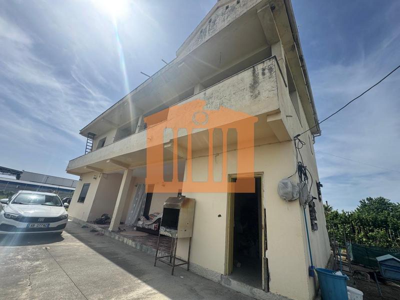 Villa in vendita a Rrashbull, Durazzo, 297 m²