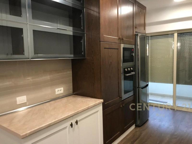 Apartament 3+1 në shitje në Tregu i Vogel Industrial, Durrës, 122 m². Foto 7 nga 12