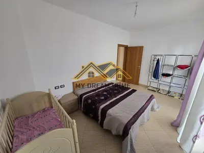 Apartment for sale in Qendër, Durrës, 194 m². Photo 8 of 12
