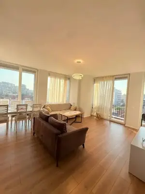 Apartament 2+1 në shitje në Selvia, Tiranë, 129 m². Foto 2 nga 10