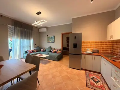 Apartment for sale in Plazh, Durrës, 225 m². Photo 9 of 12
