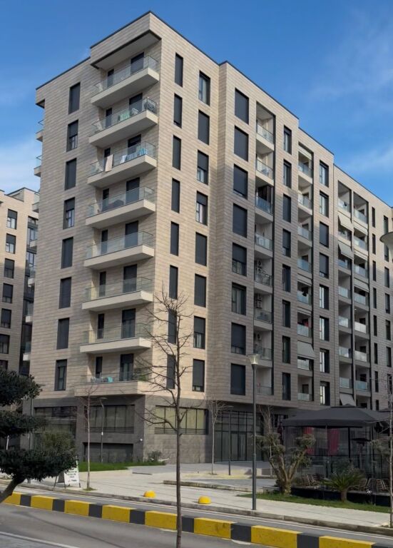 Apartment 2+1 for sale in Porcelan, Tirana, 106 m². Photo 2 of 3