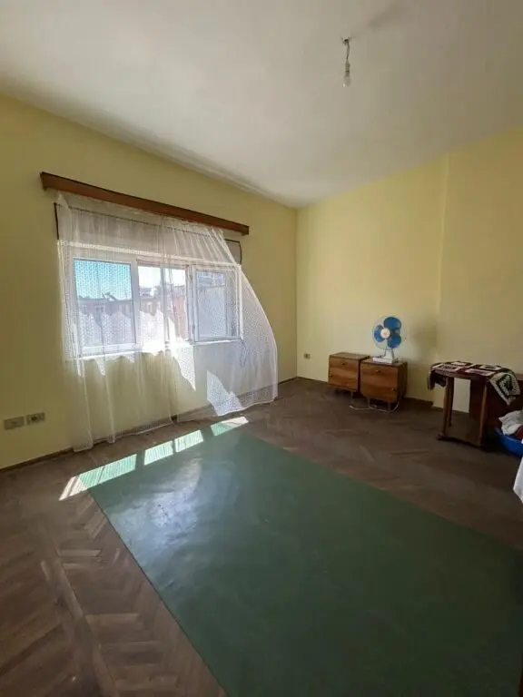 Appartamento 2+1 in vendita a Rruga Andon Naçi, Durazzo, 80 m²