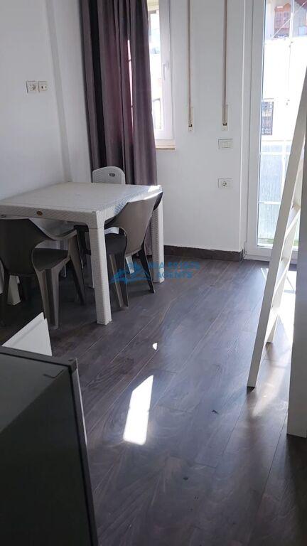 Studio for rent in Galaktik, Durrës, 25 m². Photo 2 of 3