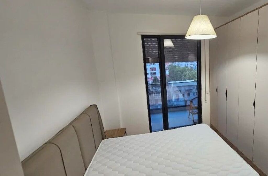 Appartamento 2+1 in affitto a Rruga 5 Maji, Tirana, 88 m². Foto 2 di 3