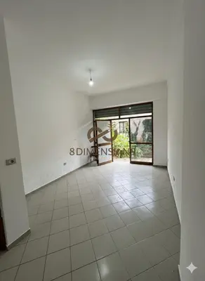 Negozio in vendita a Sheshi Skënderbej, Tirana, 22 m². Foto 1 di 3