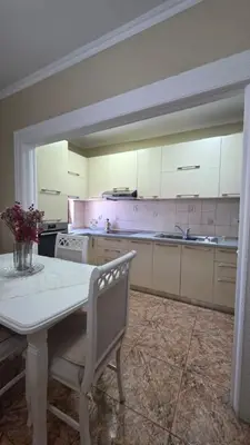 Apartament 2+1 me qera në Porcelan, Tiranë, 75 m². Foto 2 nga 3