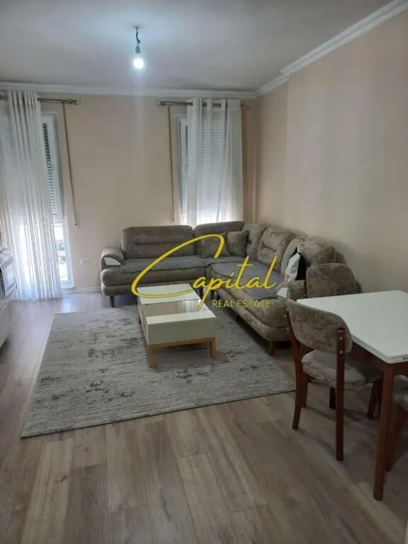 Apartament 2+1 me qera në Univers City, Tiranë, 105 m². Foto 1 nga 4