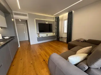 Apartament 2+1 në shitje në Plazh, Durrës, 63 m². Foto 2 nga 10