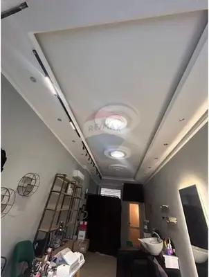 Dyqan në shitje në Rruga Ali Demi, Vlorë, 38 m². Foto 10 nga 11