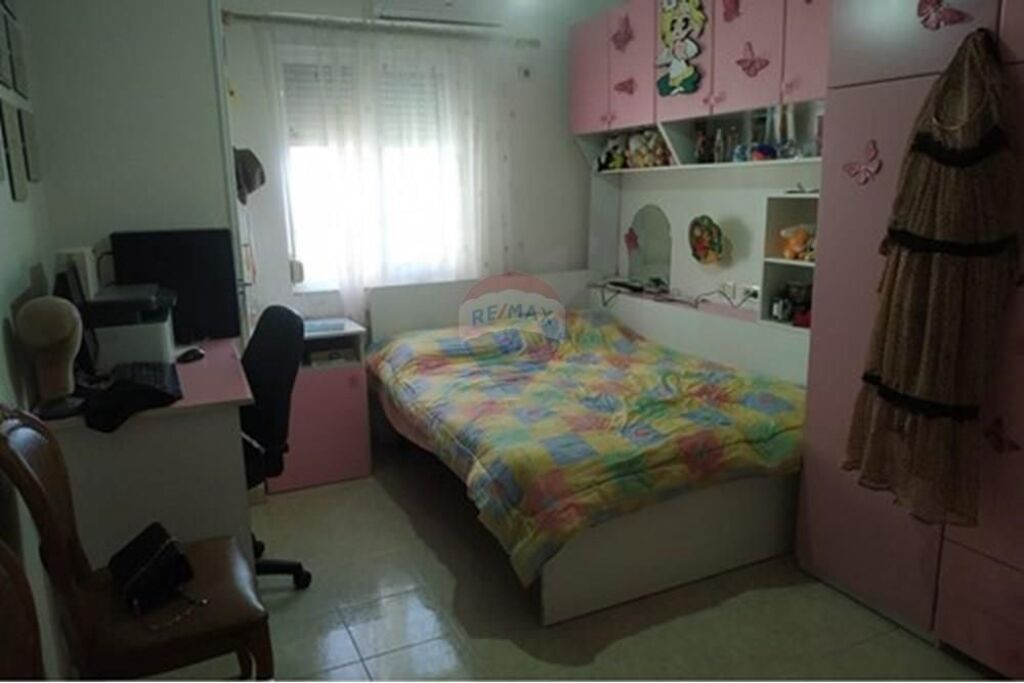 Apartment for sale in Rruga e Elbasanit, Tirana, 80 m². Photo 3 of 3