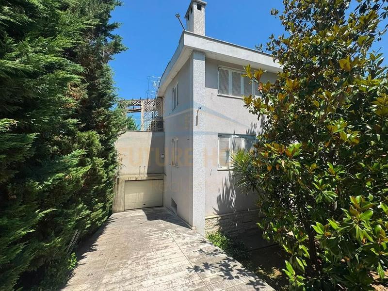 Vilë në shitje në Tapize, Tiranë, 176 m². Foto 3 nga 3