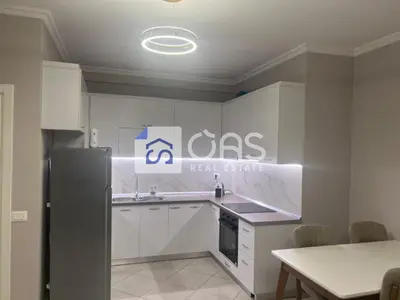Apartament 1+1 me qera në Astir, Tiranë, 78 m². Foto 2 nga 4