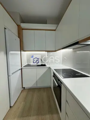 Apartament 2+1 me qera në Casa Italia, Tiranë, 98 m². Foto 2 nga 12