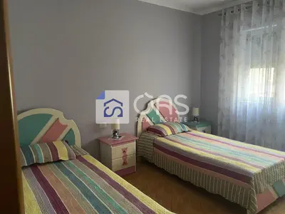 Apartament 2+1 me qera në Pallati me Shigjeta, Tiranë, 91 m². Foto 6 nga 8