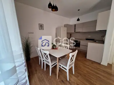 Apartament 2+1 me qera në Rruga e Elbasanit, Tiranë, 80 m². Foto 9 nga 12