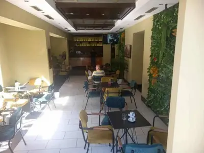 Ambient biznesi në shitje në Qyteti Studenti, Tiranë, 140 m². Foto 5 nga 6