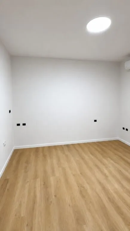 Zyrë me qera në Rruga Sami Frashëri, Tiranë, 65 m². Foto 1 nga 3
