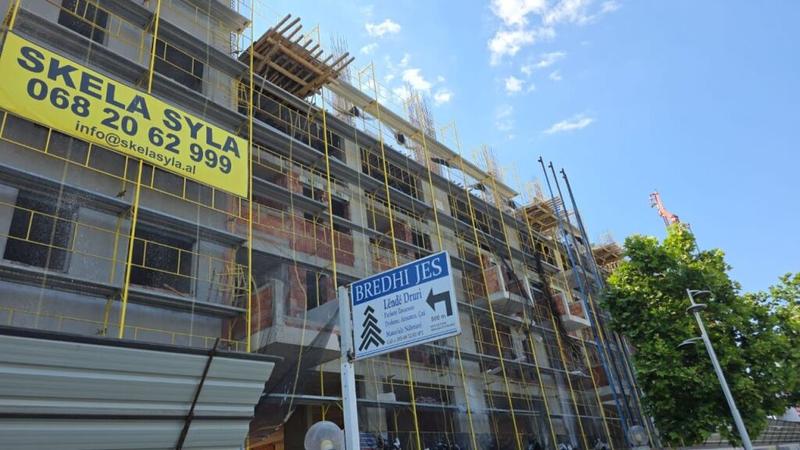 Appartamento 1+1 in vendita a Kamez, Durres, Kamza, 65 m²