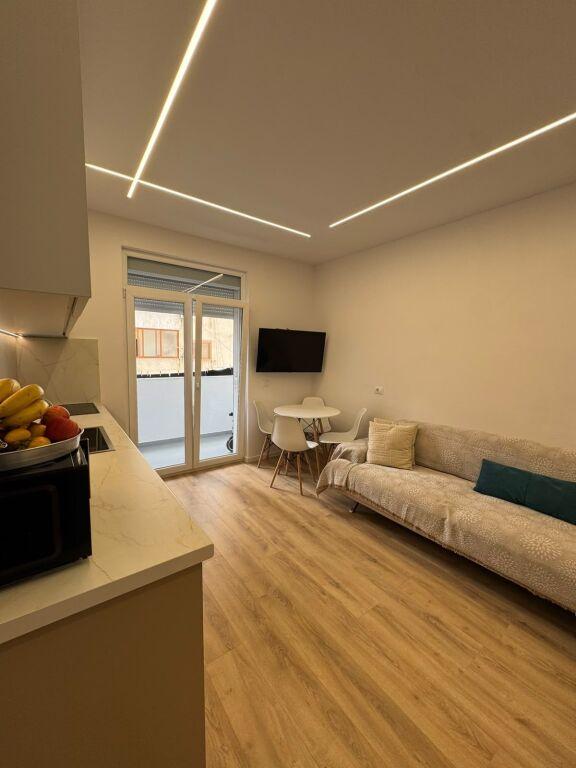 Appartamento 2+1 in vendita a Tirana, 68 m²