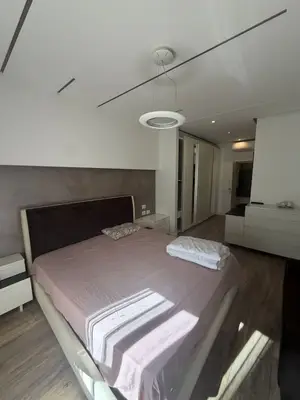 Appartamento 3+1 in affitto a Rruga Bilal Sina, Tirana, 130 m². Foto 3 di 8
