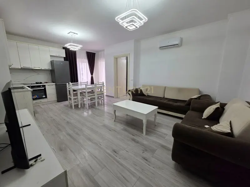 Appartamento 2+1 in vendita a Markata Fruta Perimeve & Bylmet, Durazzo, 84 m²