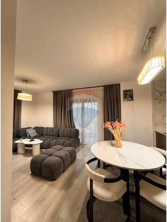 Apartment for rent in Kodra e Diellit, Tirana, 200 m². Photo 2 of 3
