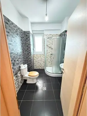 Apartament 1+1 me qera në Kompleksi Magnet, Tiranë, 91 m². Foto 5 nga 7
