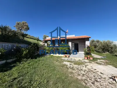 Shtëpi private 2+1 në shitje në Kanine, Vlorë, 120 m². Foto 1 nga 9