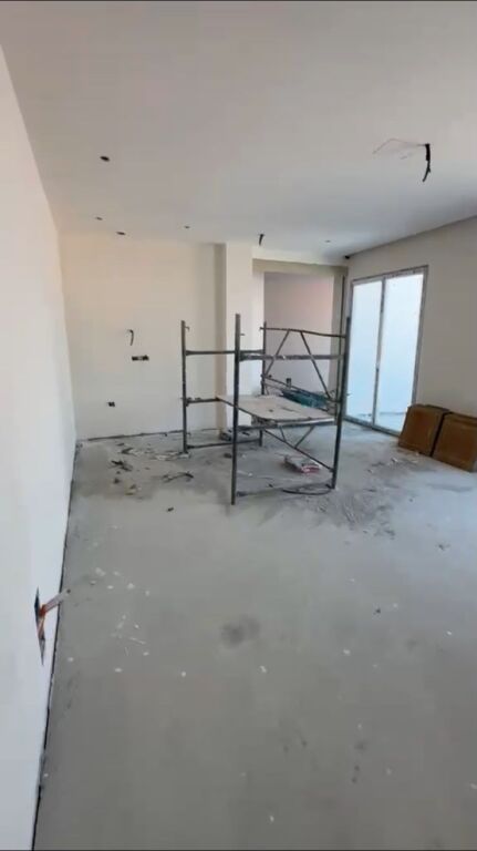 Apartment 2+1 for sale in Yzberisht, Tirana, 223 m². Photo 2 of 3